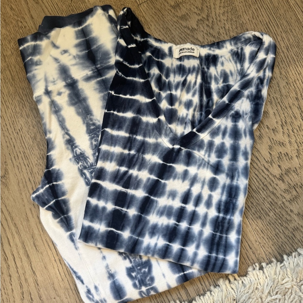 LAmade Navy and White Tie-Dye Tank and Leggings Set - Picture 4 of 5